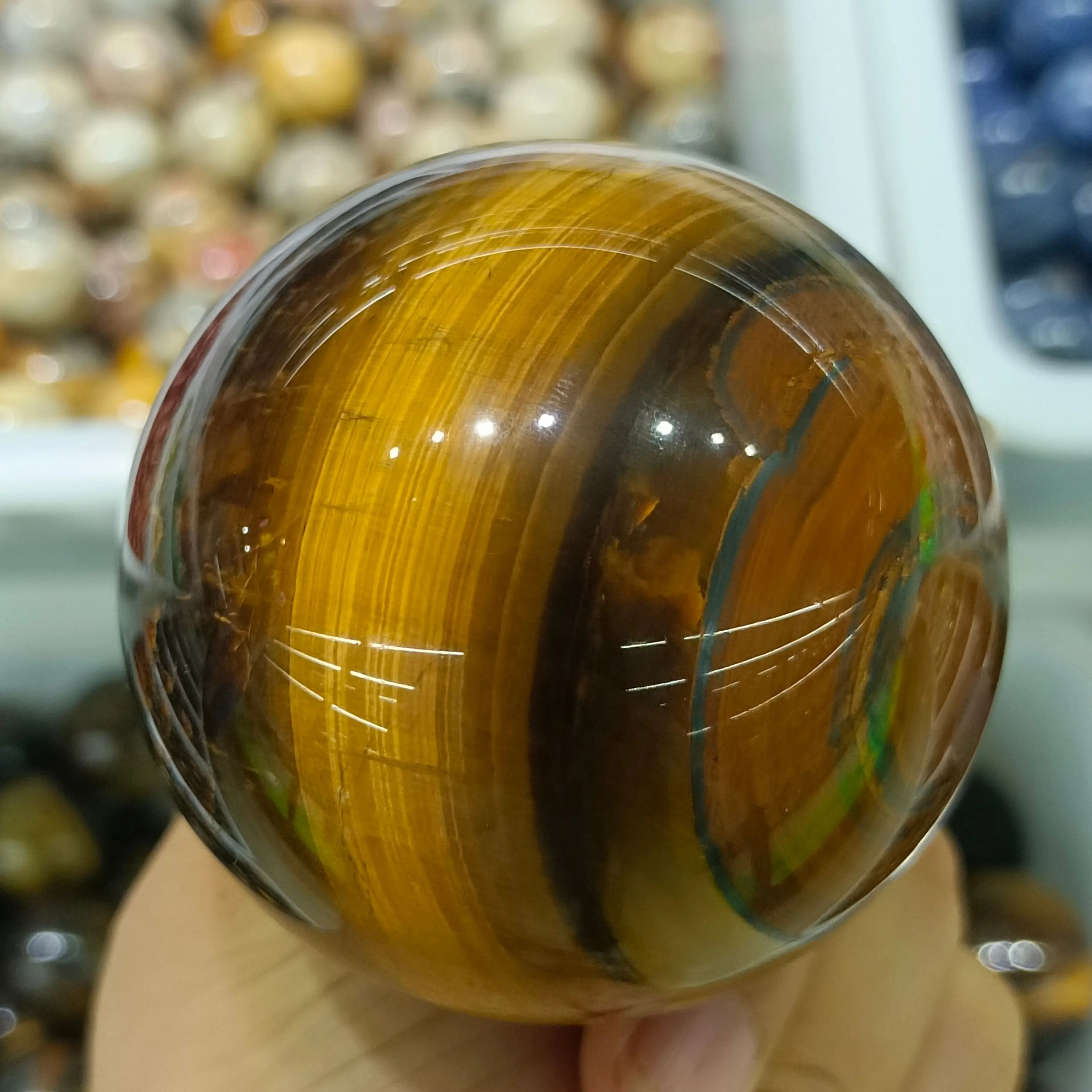 

Топ натуральный тигровый глаз Хрустальный шар терапия из Китая