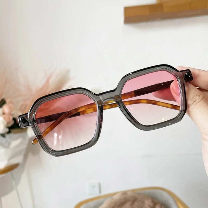 

Trendy Thick Frame Square Sunglasses Vintage Women Brand Designer 2022 New Fashion Popular ins Shades Polygon Sun Glasses Men