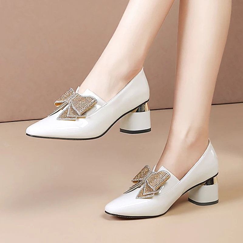 

Ladies Shoes Spring Autumn Bridal Bling Bow Pumps Slip on High Heels Women Patent Leather Dress Shoes White Wedding Shoes