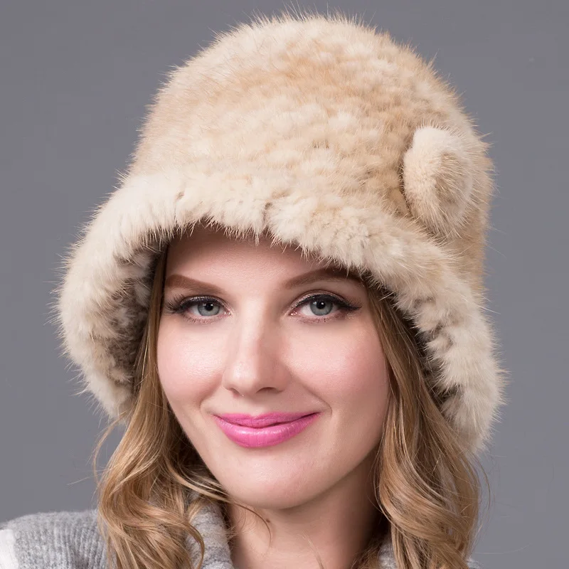 Женская шапка-бомбер из натурального меха норки