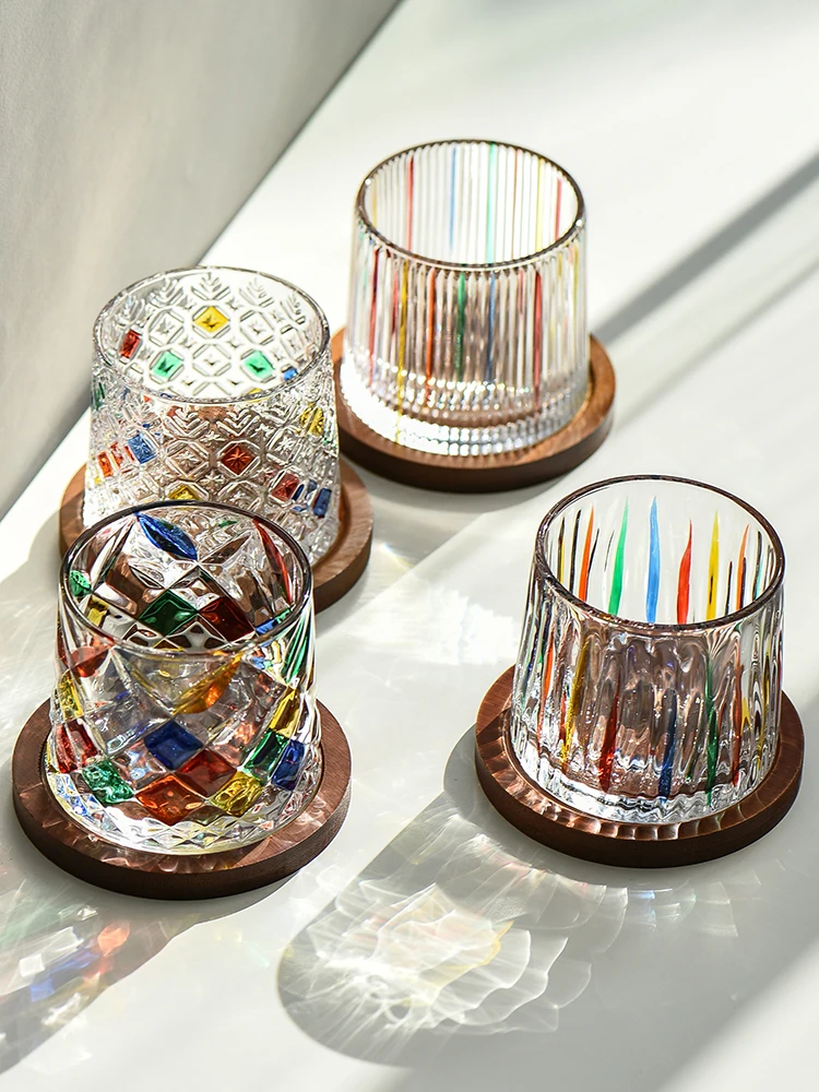 

Exquisite Colored Diamond Glass Whiskey Liquor Glass with Wooden Holder Clear Glass Breakfast Mug Afternoon Tea Coffee Mug Gift
