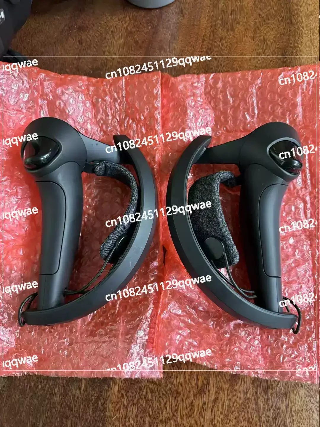 Фото Геймпады для VR-игр: контроллеры Valve Index Knuckles VR, Steam HTC Vive/Vive Pro, новые и б/у (99% новые) №3