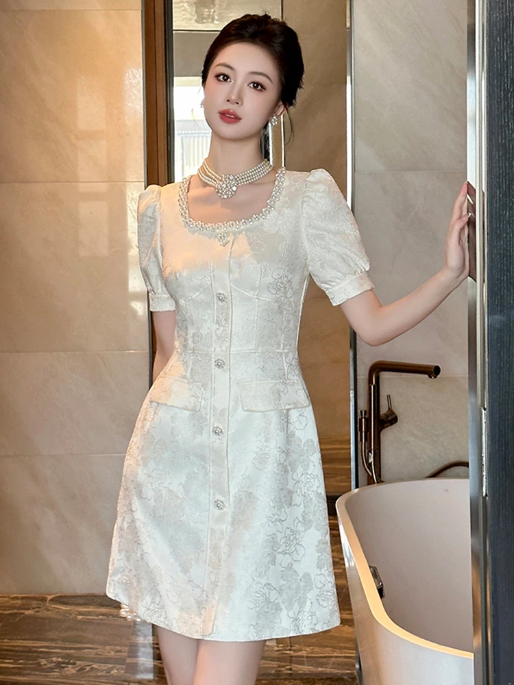 Летнее атласное жаккардовое ТРАПЕЦИЕВИДНОЕ короткое платье в стиле ретро с