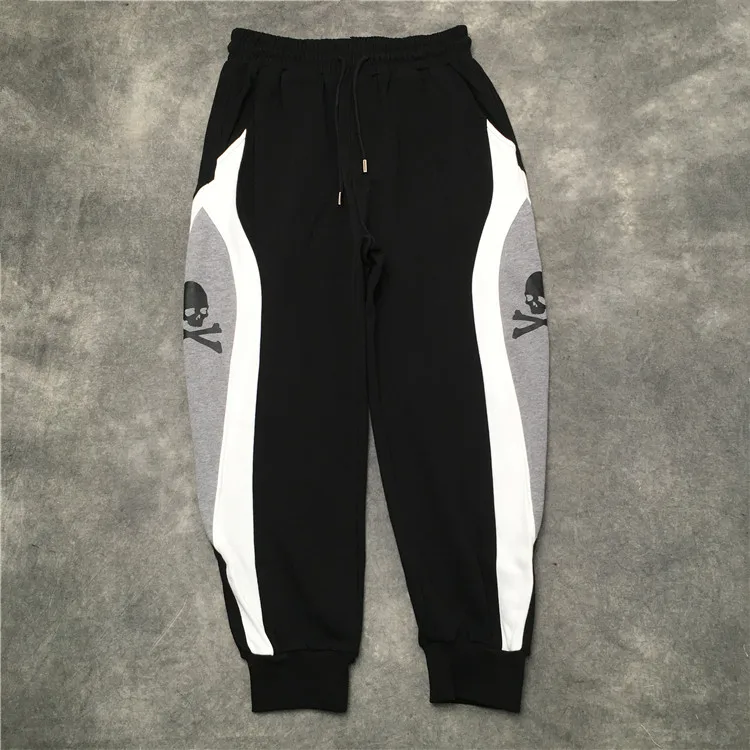 

New High quality 2023 Star Comfortable Skull Patchwork Head Bone Embroidered Lotus Casual Pants Sweatpants Parkour