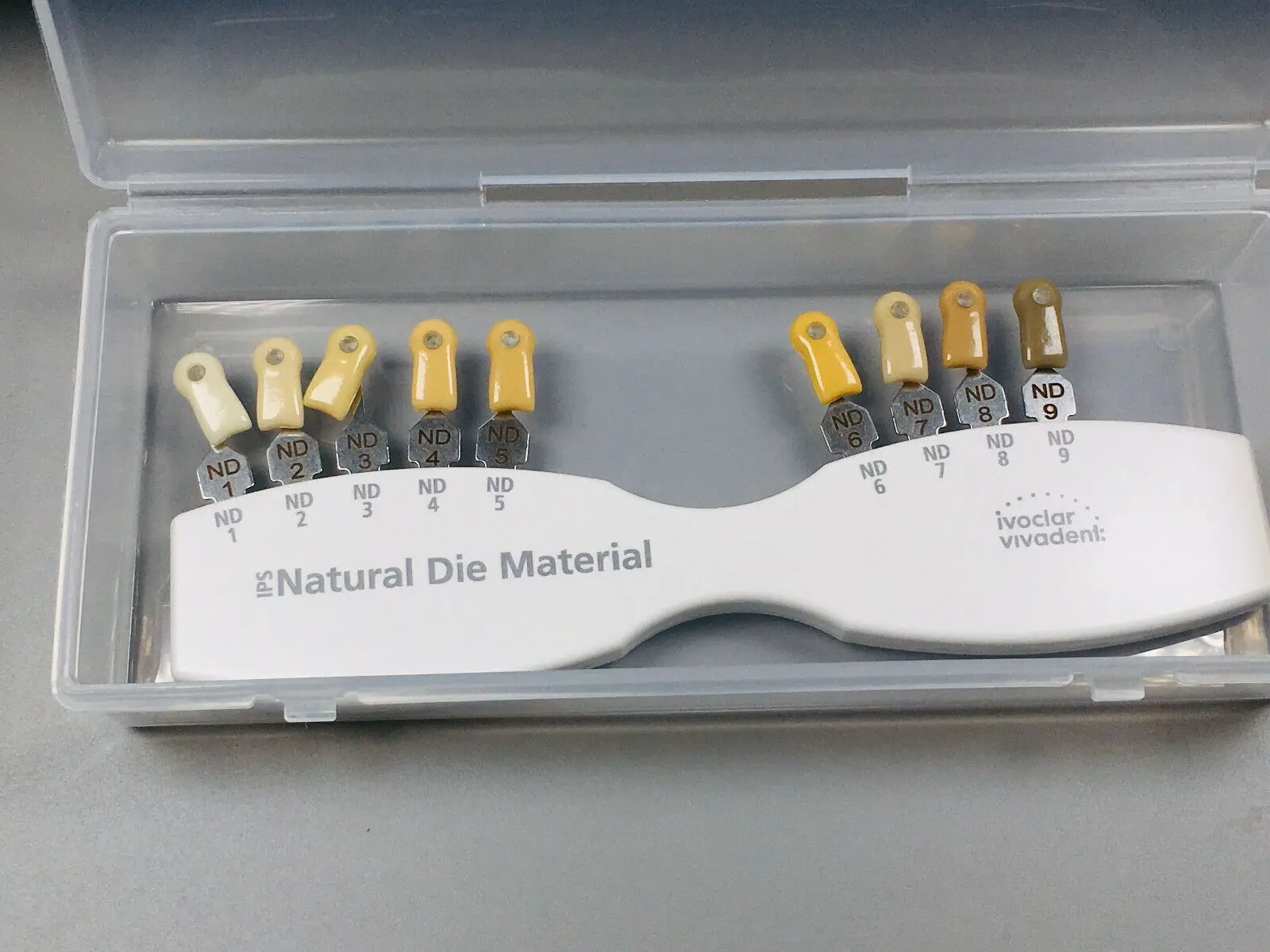 

2Set Ivoclar Vivadent IPS Natural Die Material Dental Teeth Shade Guide ND1-9