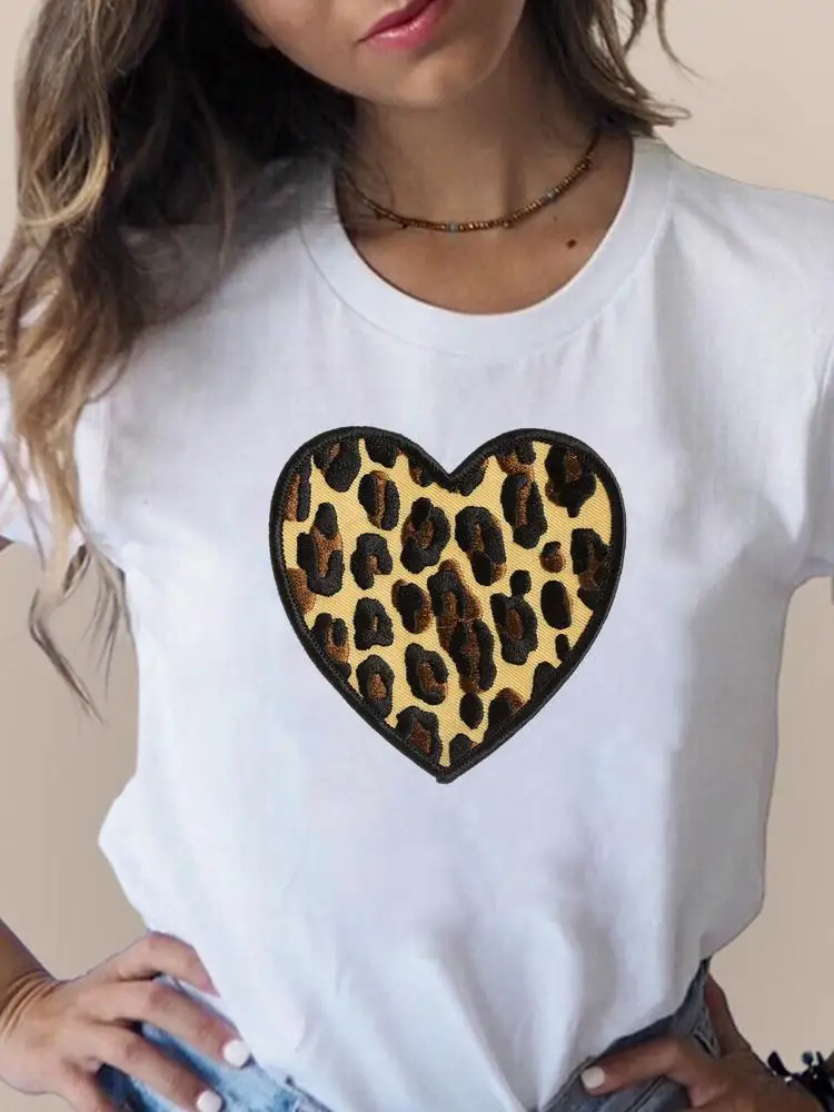 

Leopard Love Heart 90s Sweet Women's Clothing Short Sleeve Clothes Summer Ladies Print T Fashion Female T-shirts Graphic Tee