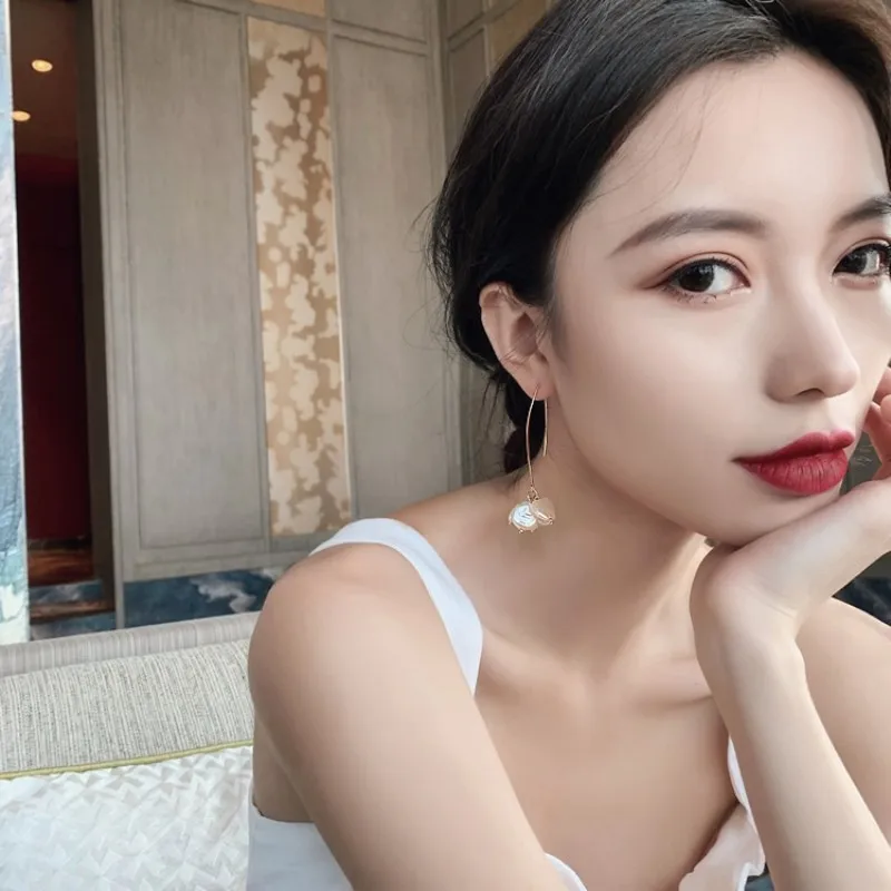 Ins хит продаж милые серьги с подвеской в виде ракушки цвета слоновой кости