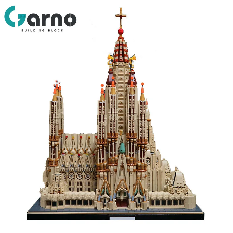 

Moc City House Barcelona Sagrada Família Catholicism Church 10075pcs Creative Landmark Architecture Building Blocks Toys