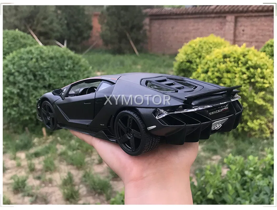 Коллекционная литая модель автомобиля Maisto 31386 1:18 для Lamborghini Centenario 100th детские