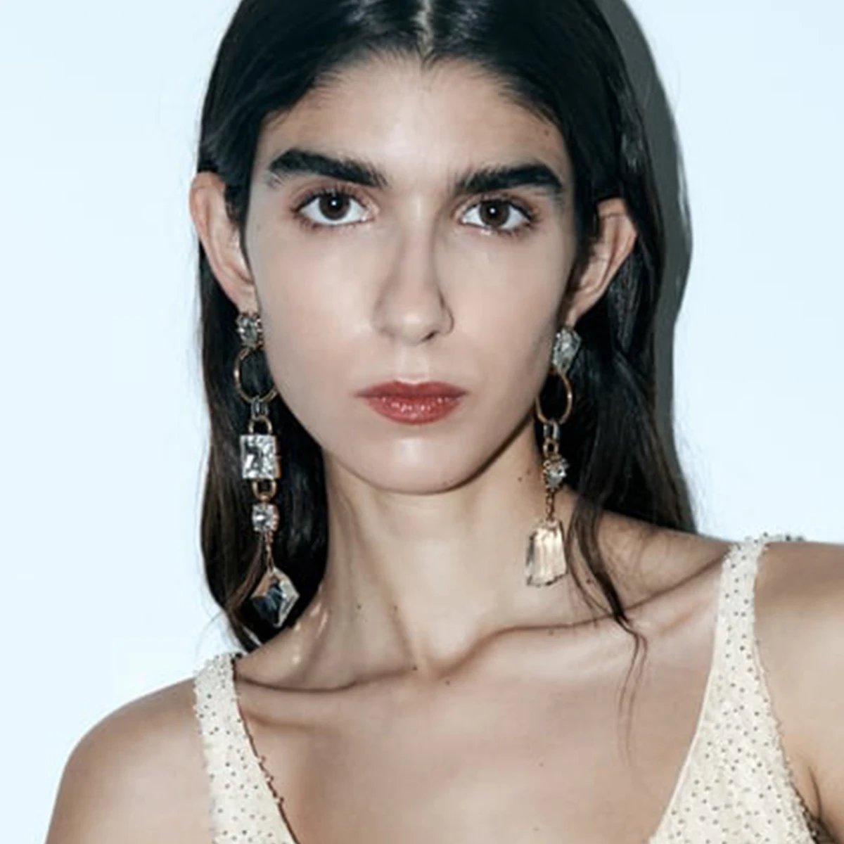 Многослойные висячие серьги ZAA с кристаллами и кисточками