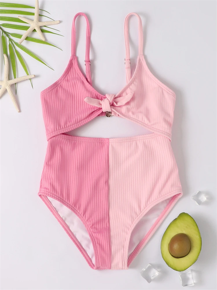 

Слитный купальник для девочек, новинка 2023, розовый ребристый купальник в стиле пэчворк с вырезами, детский купальник, боди, монокини, детский пляжный купальный костюм