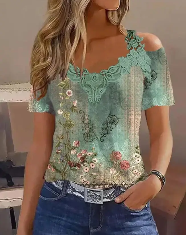 

Top Women 2023 Summer Fashion Floral Tribal Print Contrast Lace Cold Shoulder Casual Short Sleeve Daily T-Shirt Top Y2K Clothes