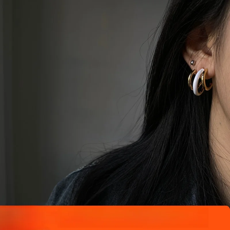 Chai Fu Studio/R0 Hong Kong Sle Normcore Ретро трехслойные серьги C-типа с капельной глазурью