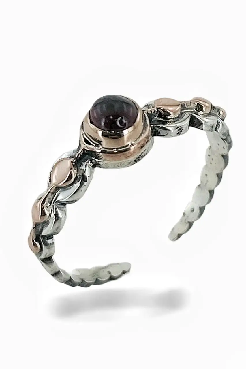 

Natural Garnet, Garnet Stone Minimal Authentic 925 Sterling Silver Ring