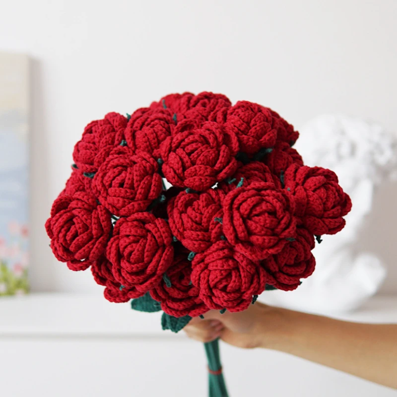

Set of 5pcs Finished Handmade Crochet Rose Branch Gradient Rose Crocheting Flowers Artificial Flower Gift for Friend Family