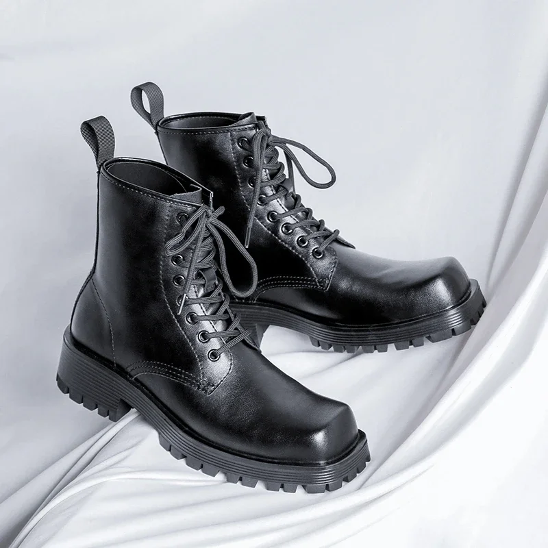 

Men Boots The New Wild British Style Comfortable Non-slip Wear-Resistant Thick Bottom Popular Model Spring and Autumn Main Push