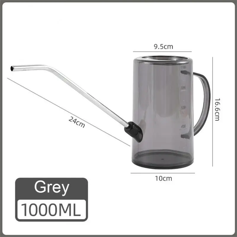 Пластиковый спринклер для полива растений с длинным ртом