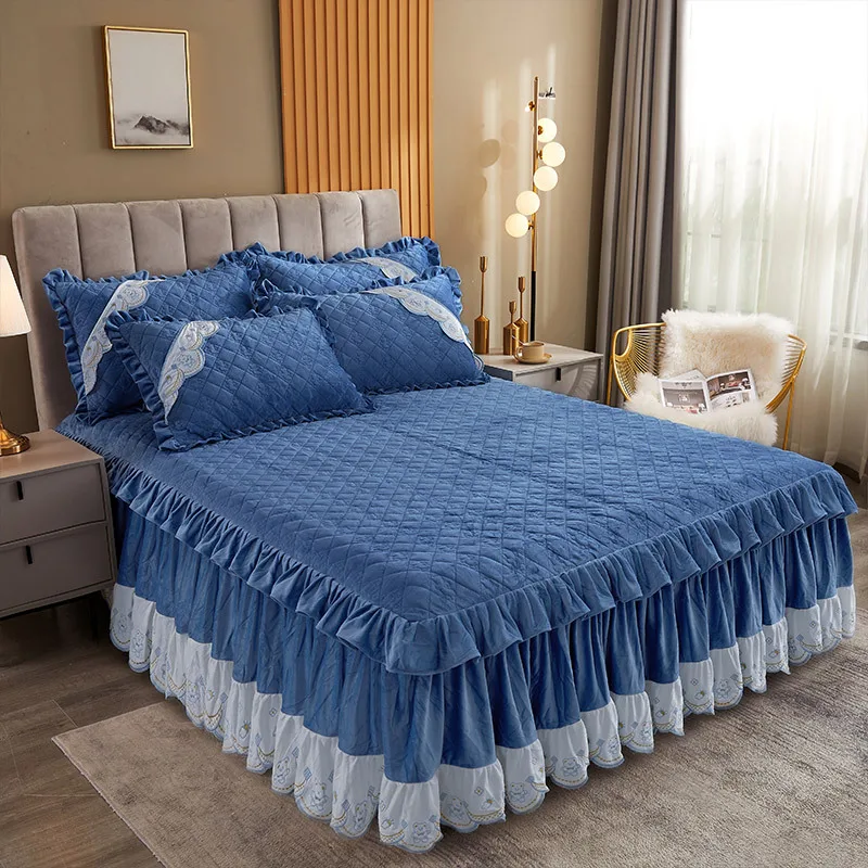 

Luxury Thicken Velvet Quilted Bed Skirt King Queen Size Short Plush Bedspread Soft Warm Bed Sheet Not Including Pillowcase