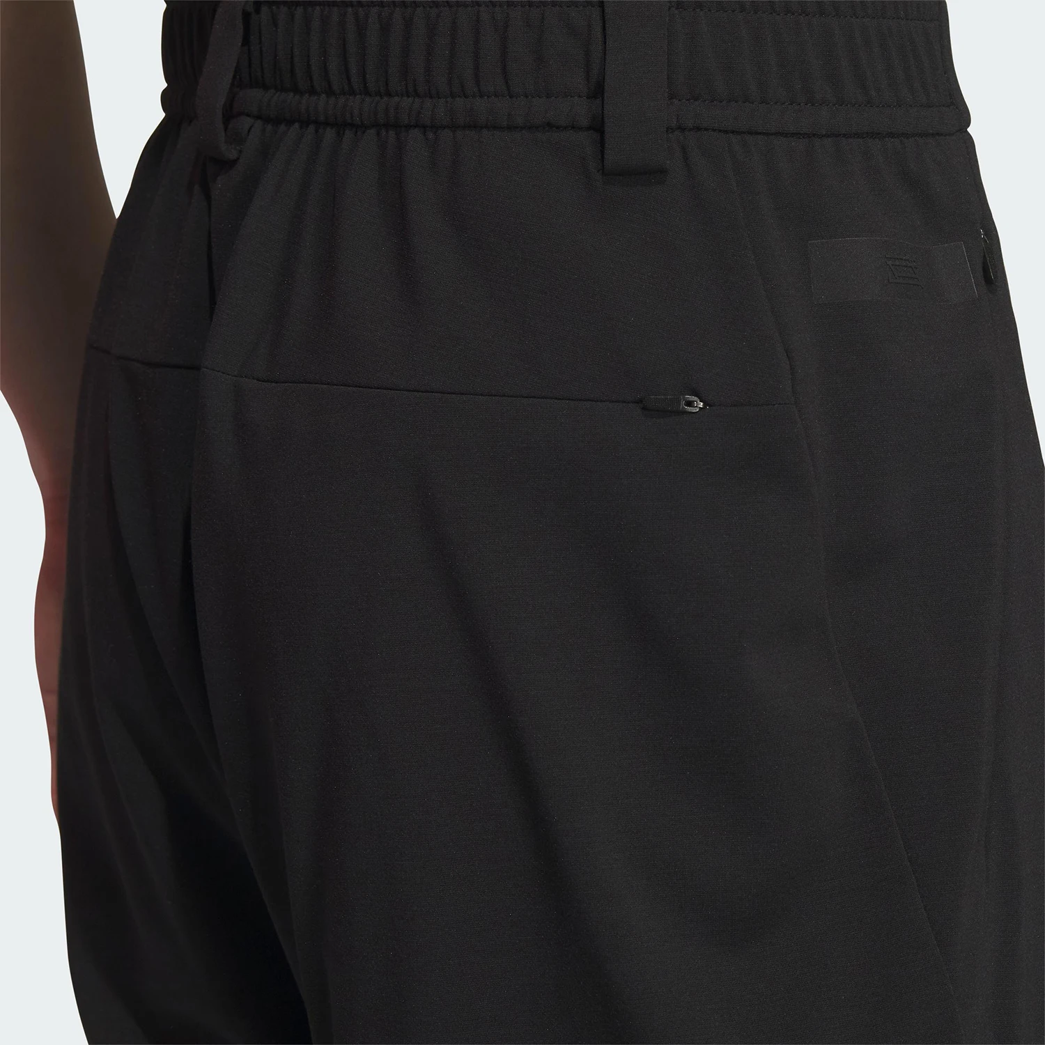 Оригинальные мужские трикотажные простые брюки Adidas WUZONG LIANG PT, модель KC5830 (art.: 3920dcc392363) - 3920dcc392363
