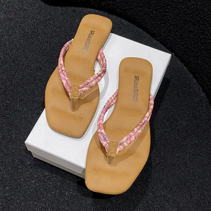 Летние Новые повседневные тапочки на плоской подошве женские шлепанцы пляжная