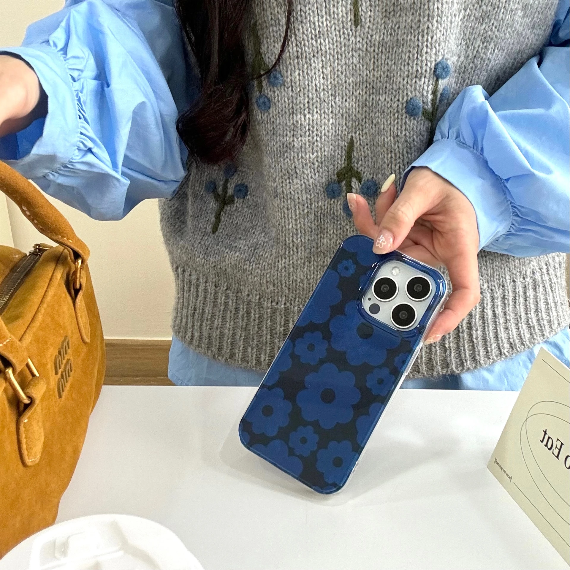 Новый модный чехол для телефона с синим и черным цветком iPhone 16 16pro 16promax 15 15pro 15promax 14