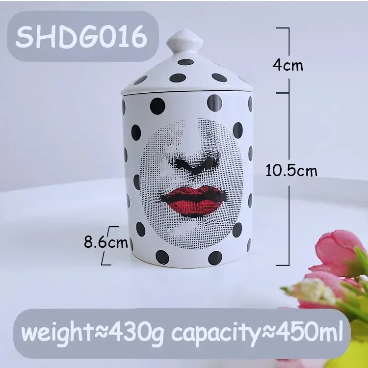 

Керамический романтический подсвечник