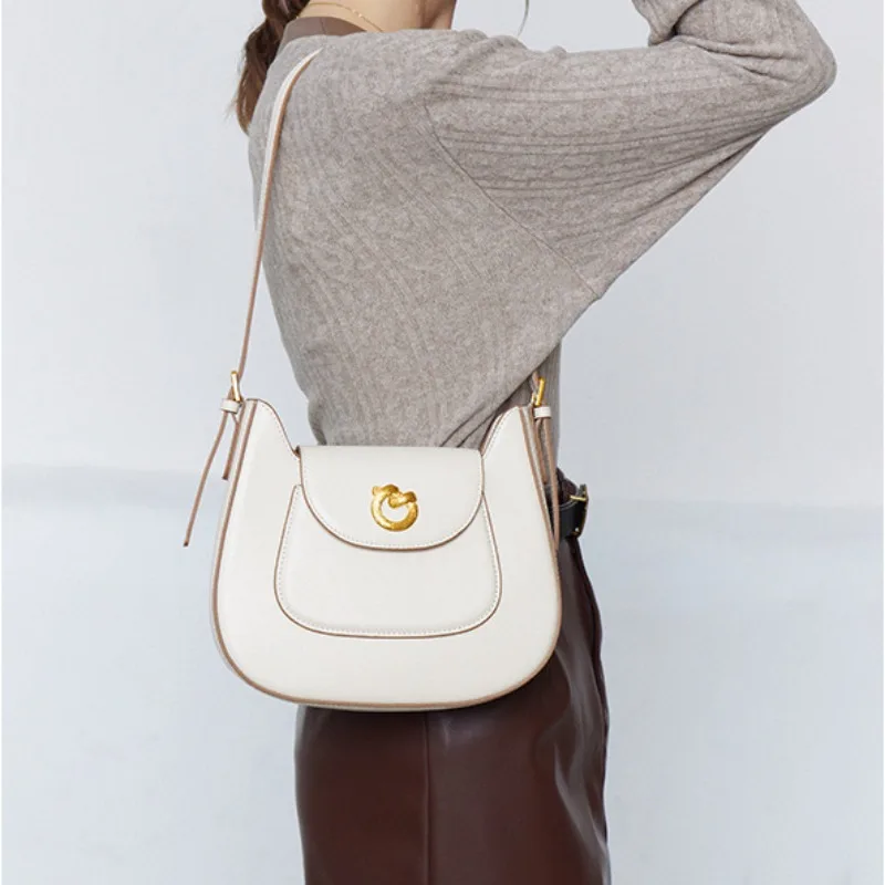 2024 вместительные сумки через плечо универсальные простые для женщин популярная