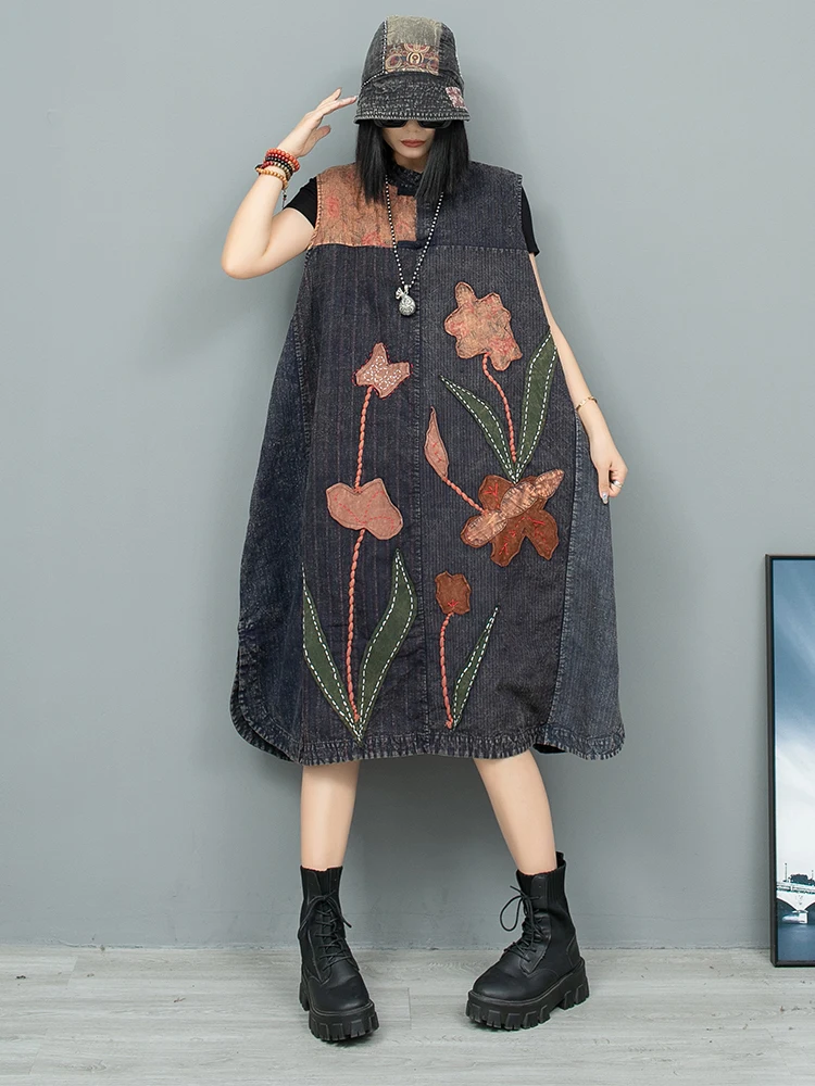 Платье на пуговицах из старой ткани с цветочной вышивкой ручной работы