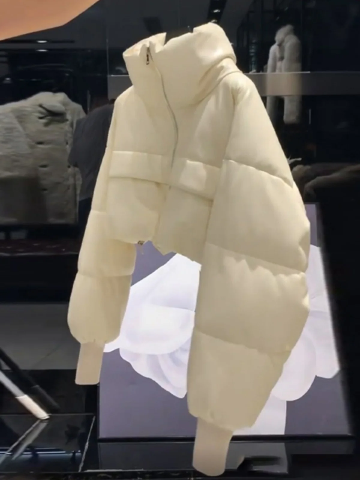 Зимние женские парки новинка 2024 пальто с воротником-стойкой и длинными рукавами