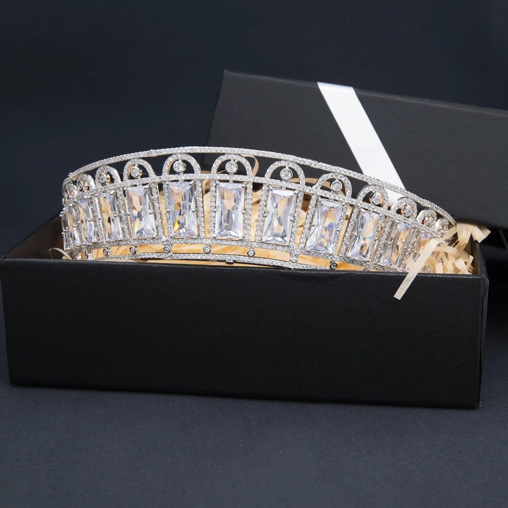 Тиара с фианитами для свадьбы выпускного вечера вечеринки