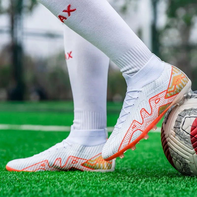 New White High top Unisex Professional Soccer Sneakers High quality Breathable Mens Football Boots Lace-up Womens Training Shoes