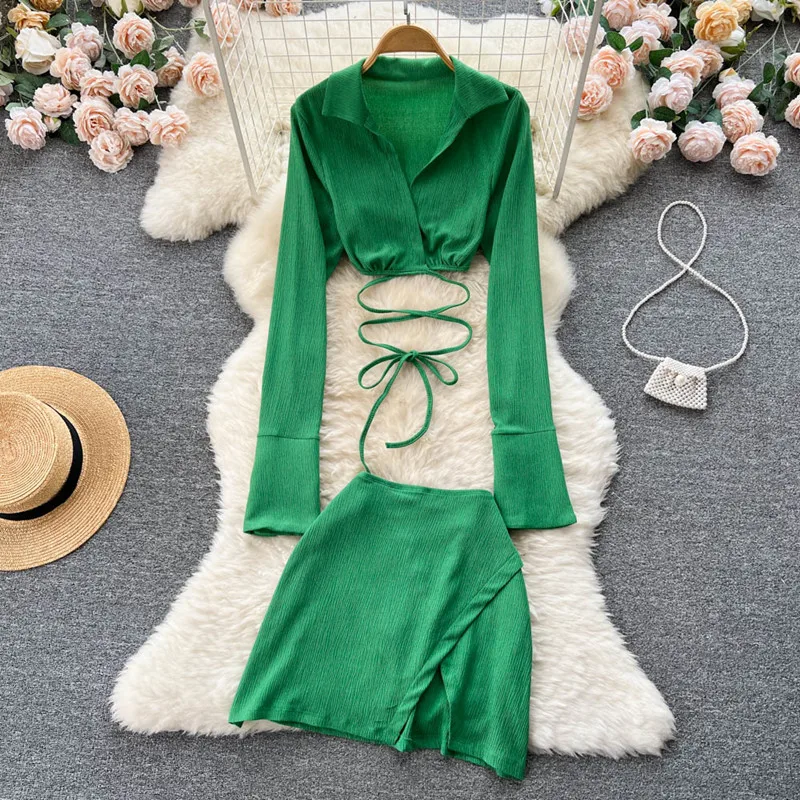 

Fashionable two-piece set women's autumn temperament short style long sleeve shirt top slit skirt 2022