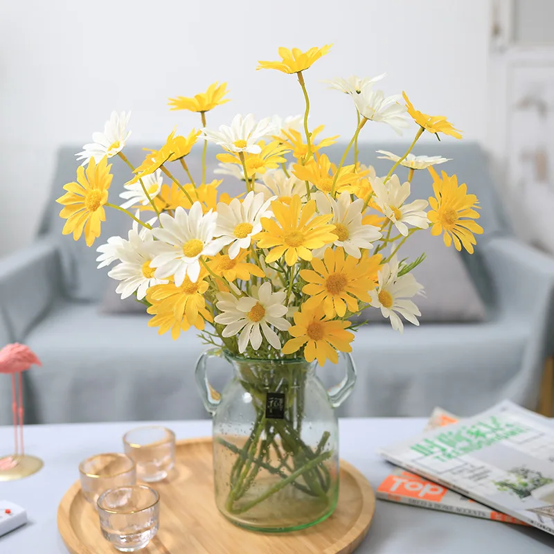 

Simulation of Small Daisies 5 Dutch Chrysanthemum Cosmos Wedding Home Photography Decoration Props Simulation Flower Chamomile