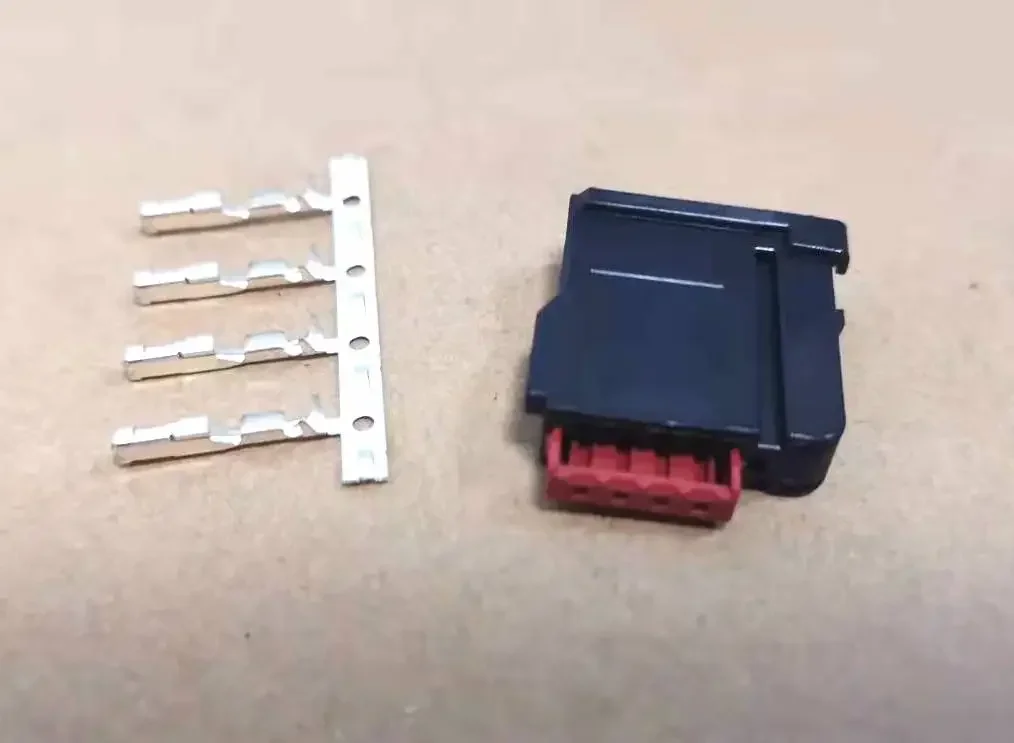 

1 шт. для Ford Mondeo Edge Everest Focus SYNC3, функция carplay, USB-бокс, разъем питания, адаптер, жгут проводов, кабель carplay