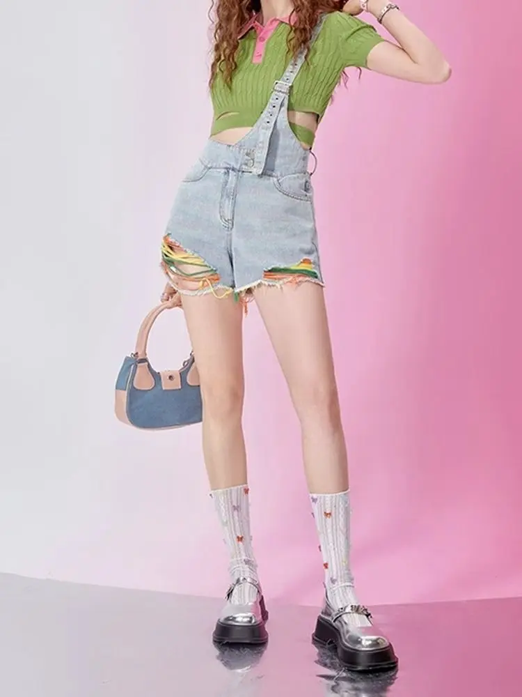 American Sweet and Sexy Girls' One Shoulder Strap Pants 2023 Summer New Raw Edge Design High Waist Shorts with Perforated Jeans