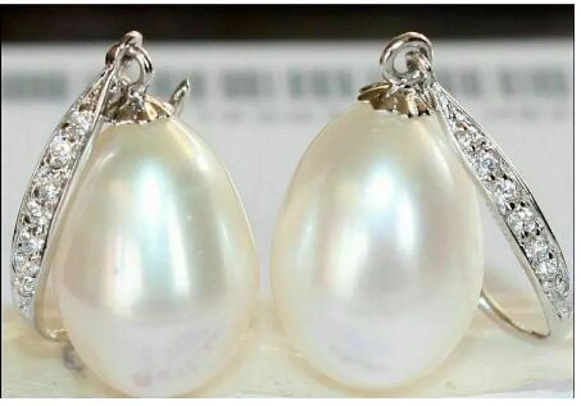 

a pair of natural AAA 11-12MM south seas white pearl earrings