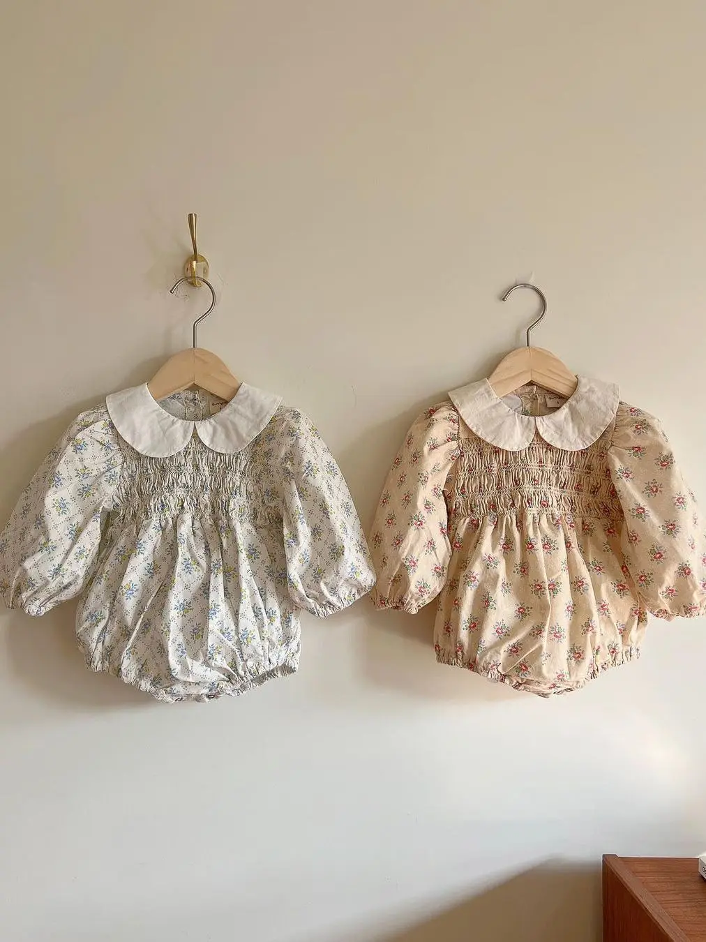 

LILIGIRL осенний кукольный воротник для малышей цельный цветочный принт боди для маленьких девочек