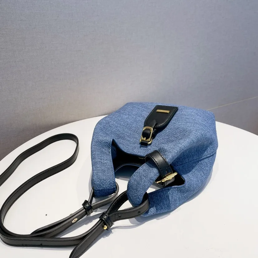 Fashion Denim Waist Bags for Women Mini Women Handbags High Quality Canvas Shoulder Bag Designer Crossbody Bag Shopper Tote Chic