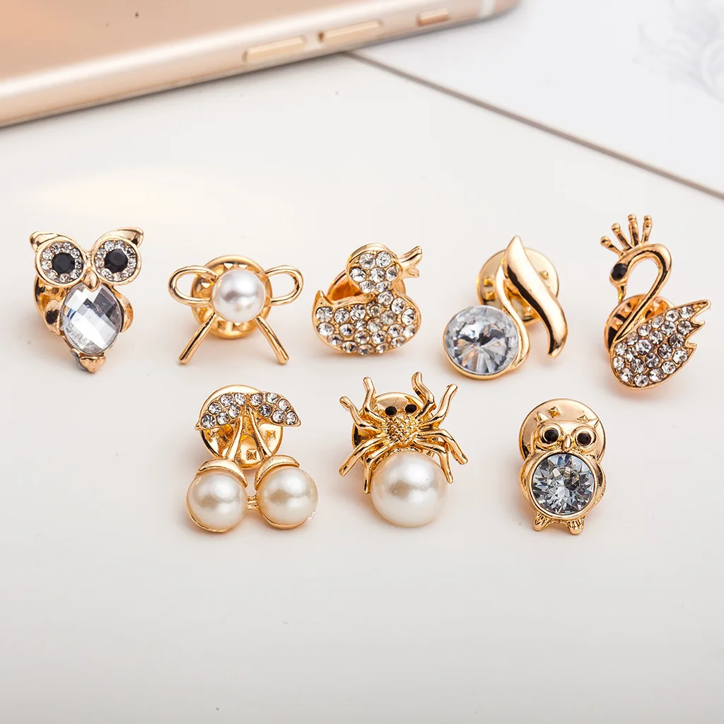

Creative Meatl Pins Brooches for Women Imitation Pearls Owl Swan Cherry Pin Badges Hat Accessories Lovers Jewelry Gift Wholesale