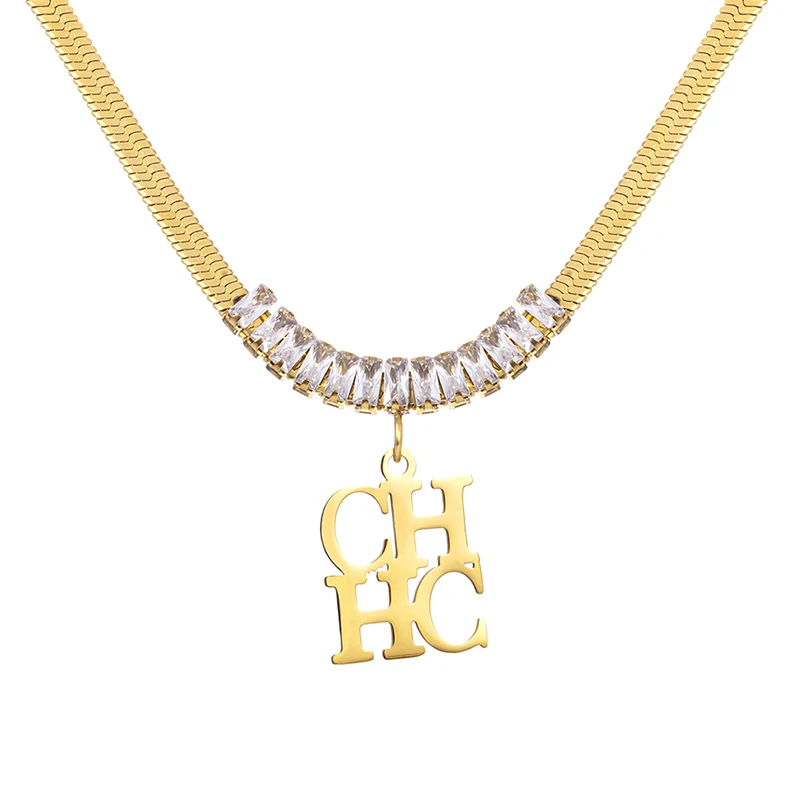

2023 Brand Women's Necklace Metal Diamond Pendant Letter Chain Luxury Versatile Wedding Accessories Women's Gift Necklace