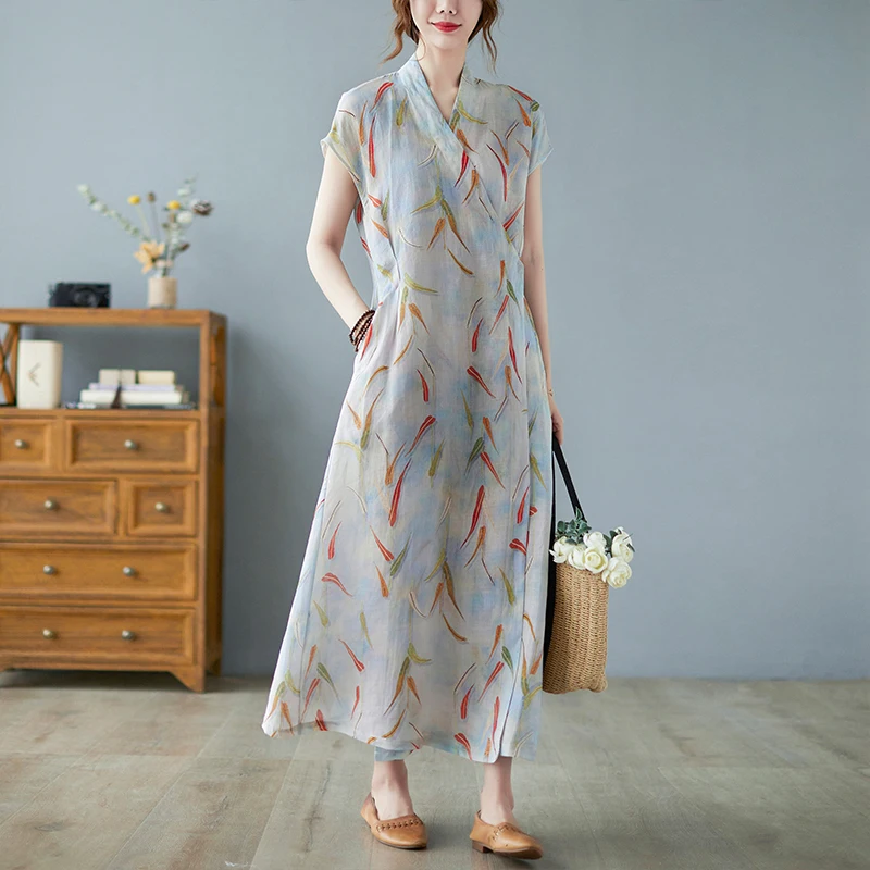 

Женское винтажное платье миди с цветочным принтом, тонким поясом и V-образным вырезом