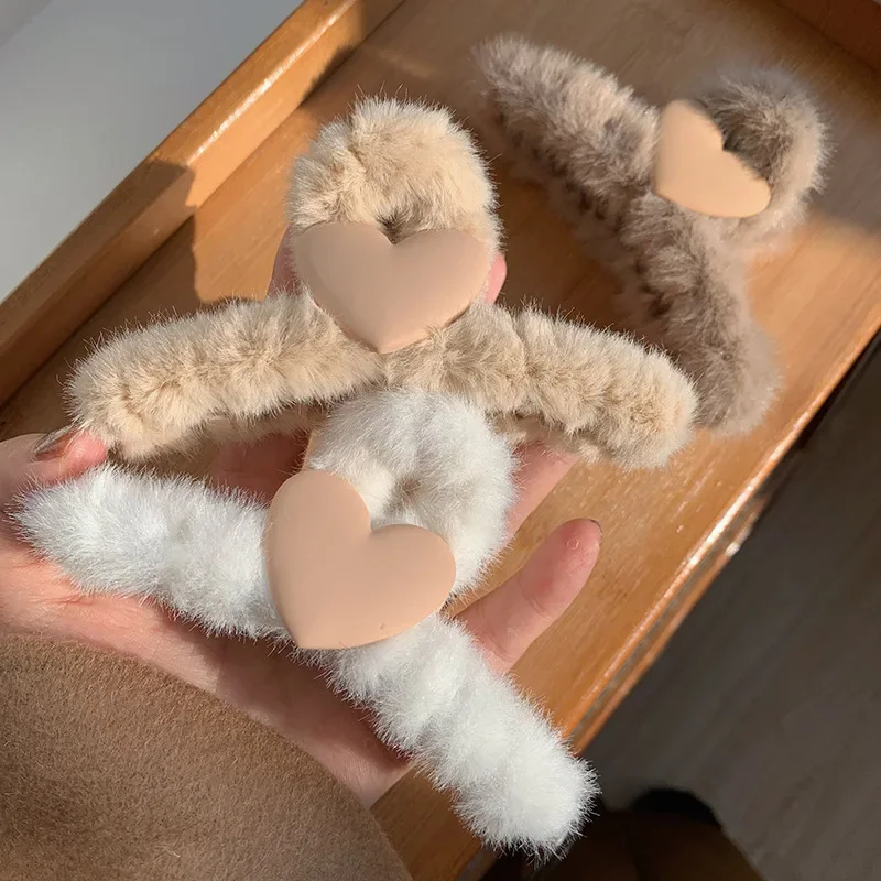 

Fashion Plush Heart Cartoon Bow Hair Claws For Women Autumn Winter Warm Cute Shark Hair Clips Korean Hair Accesseries Gift