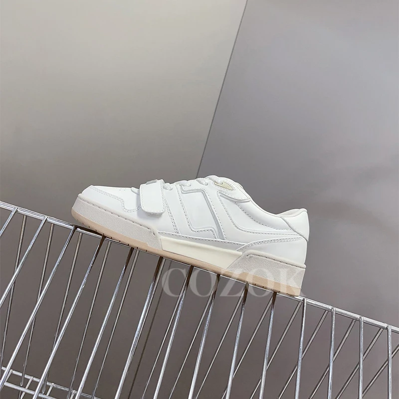 

Women Skateboard Shoes Autumn New Lovely Fairy Height Increasing Sneakers Comfortables Texture Thick Bottom Lovers Loafers