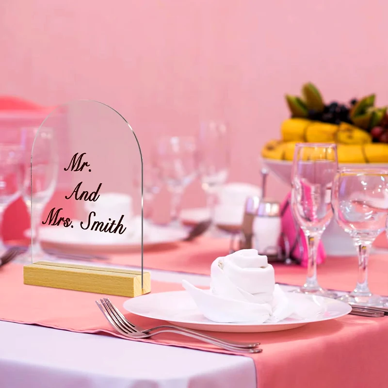 Акриловый Прозрачный Изогнутый Держатель С Логотипом Деревянное Основание