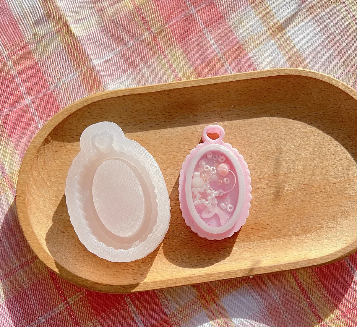 Wsy-276 форма в форме сердца с сыпучим песком для шейкера из смолы милая круглая