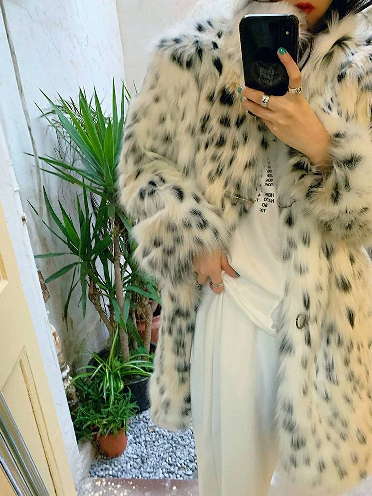 Yuerwang Женское пальто из искусственного меха 2023 мех лисы пятнистые утолщенные