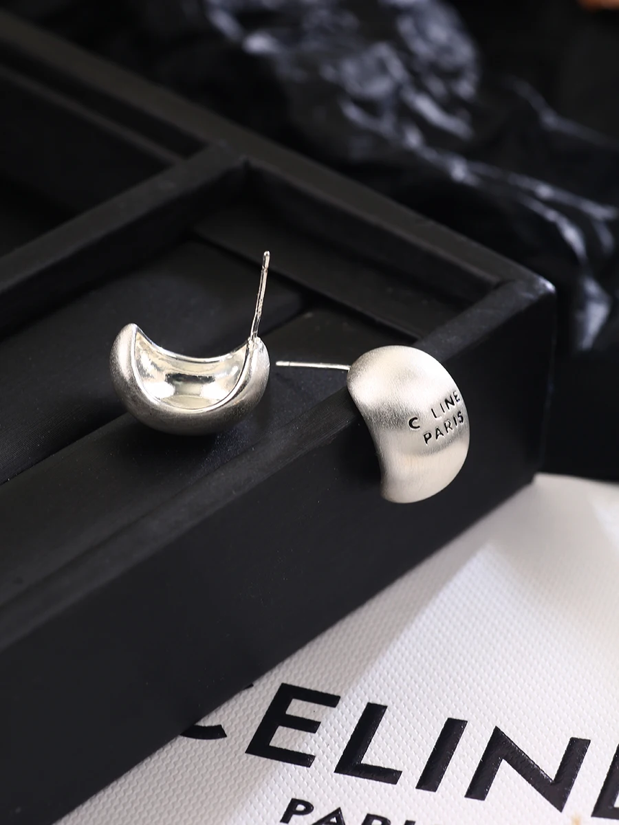 Простые металлические матовые серьги высококачественные легкие роскошные