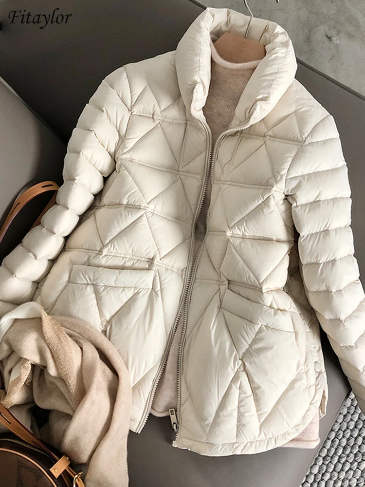 Fitaylor Winter Light Down Short Jacket Women 90 White Duck Down Warm Coat Ladies Stand Collar Casual Loose tinta unita Outwear