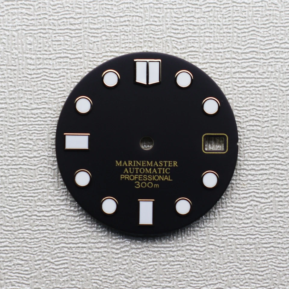 New NH35 dial strong green luminous mechanical table abalone modified matte stripe Fried SKX007 small mm28.5mm