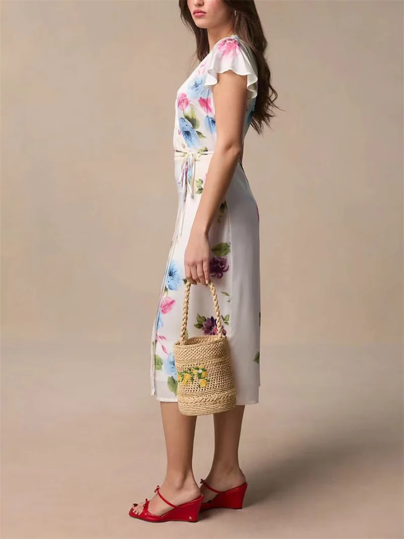 Женское цельнокроеное платье из 100% вискозы женское с цветочным принтом